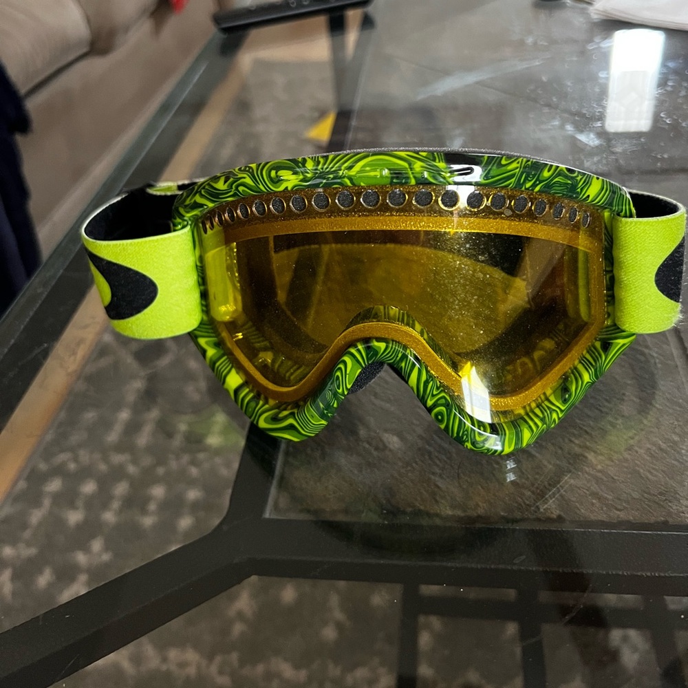 Oakley snowboarding goggles